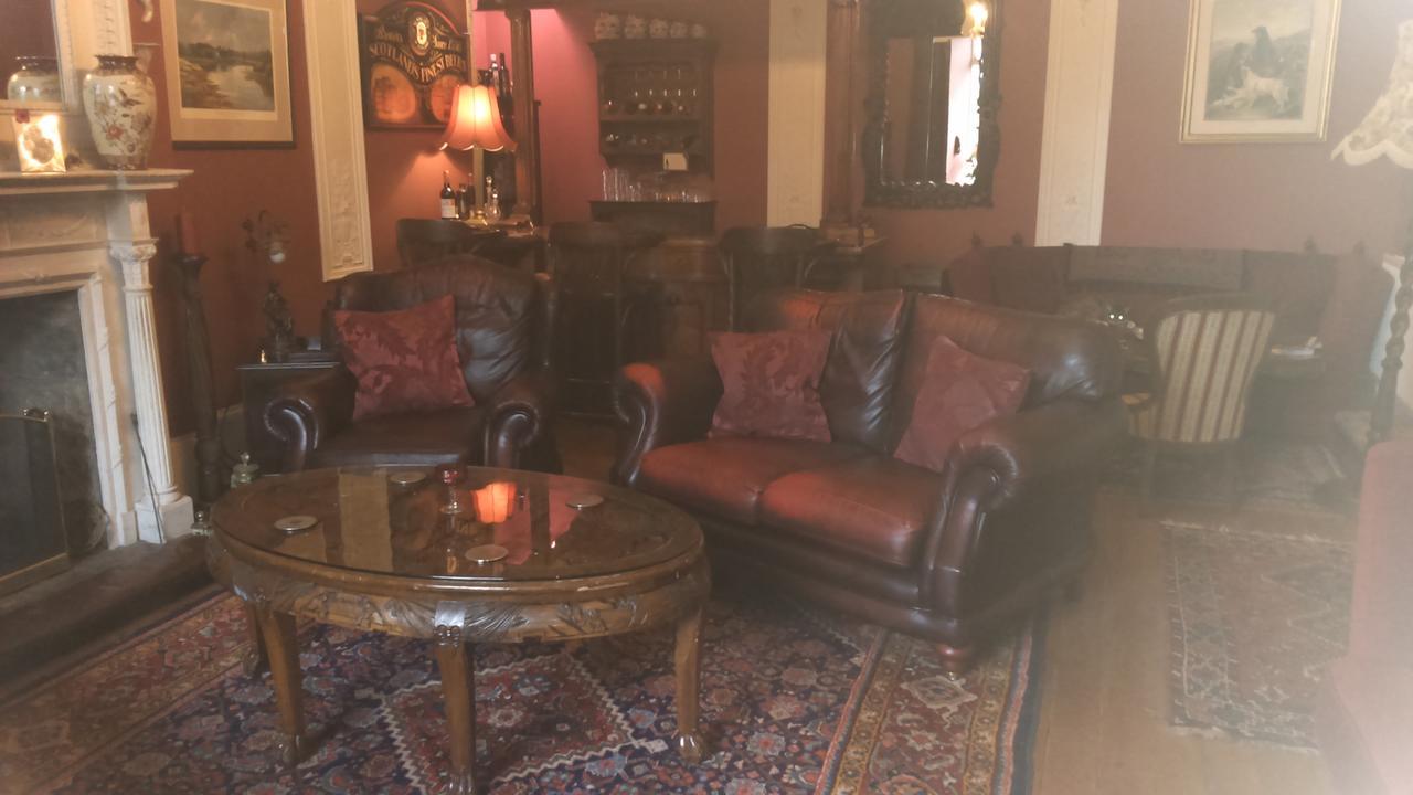 מלון Newmacher Disblair House מראה חיצוני תמונה